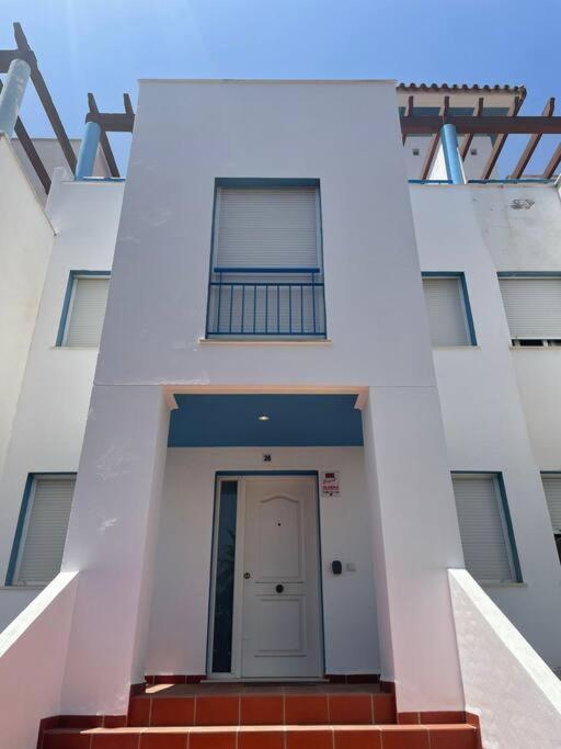 Familiar En Complejo Con Piscina - Bel Air 28 Holiday home *